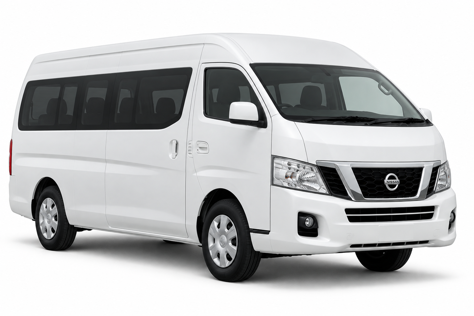 Nissan Urvan de turismo con fascia blanca y tapones — imagen ilustrativa